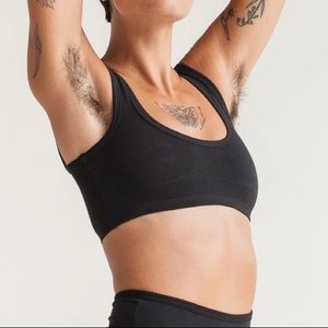 ARQ Wide Strap Bra Medium